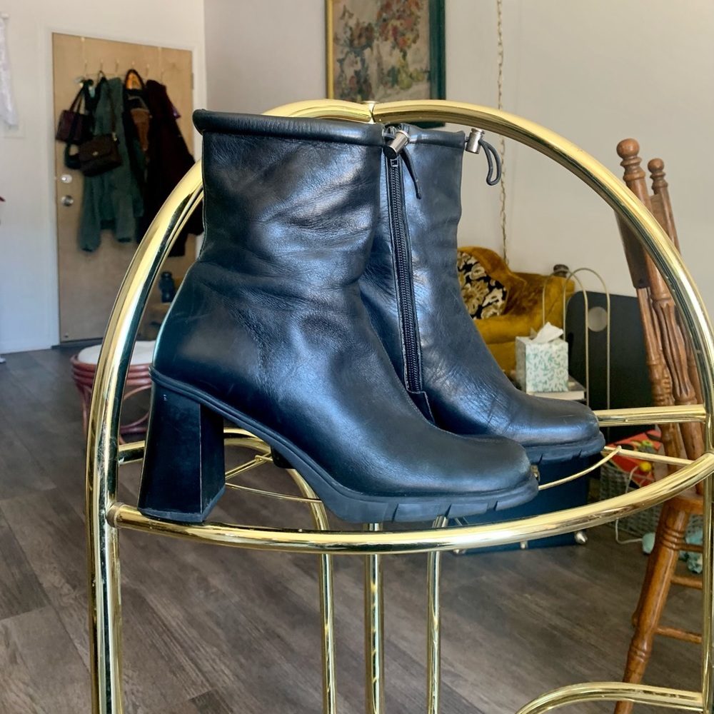 Vintage 90s Chunky Black Boots